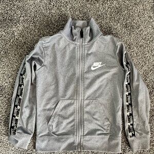Nike Boy’s Light Gray Track Jacket - Size Youth Small - Pre-Loved